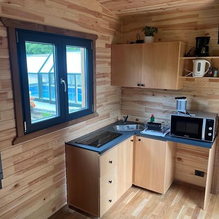 Tiny House Independante Tout Confort Et Tout Equipee Calme Et Intimee Assuree Morhange Exterior foto